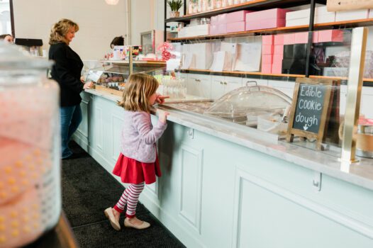 Scrolls the Sweet Room